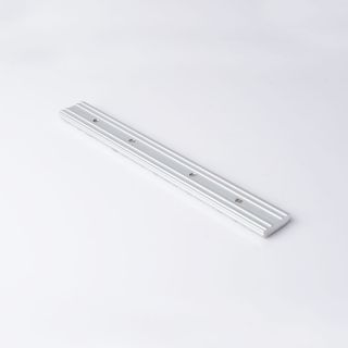 จับกลาง AM68